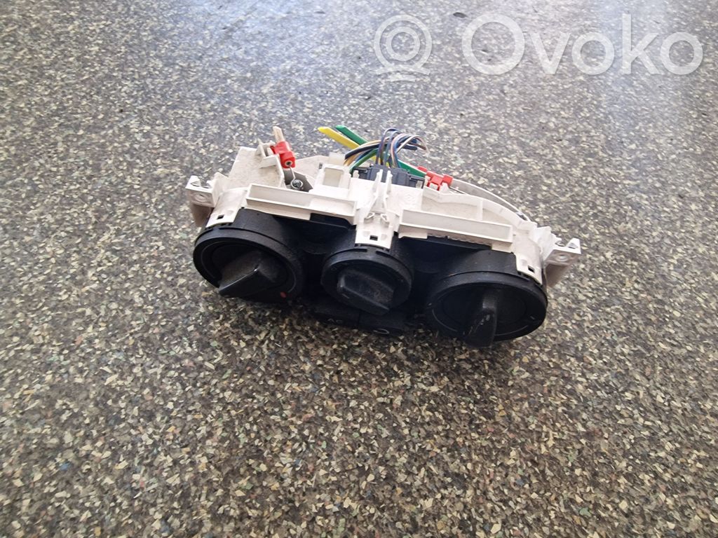 Skoda Octavia Mk1 (1U) Climate control unit 