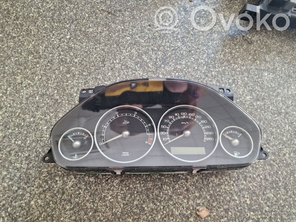 Jaguar X-Type Speedometer (instrument cluster) 