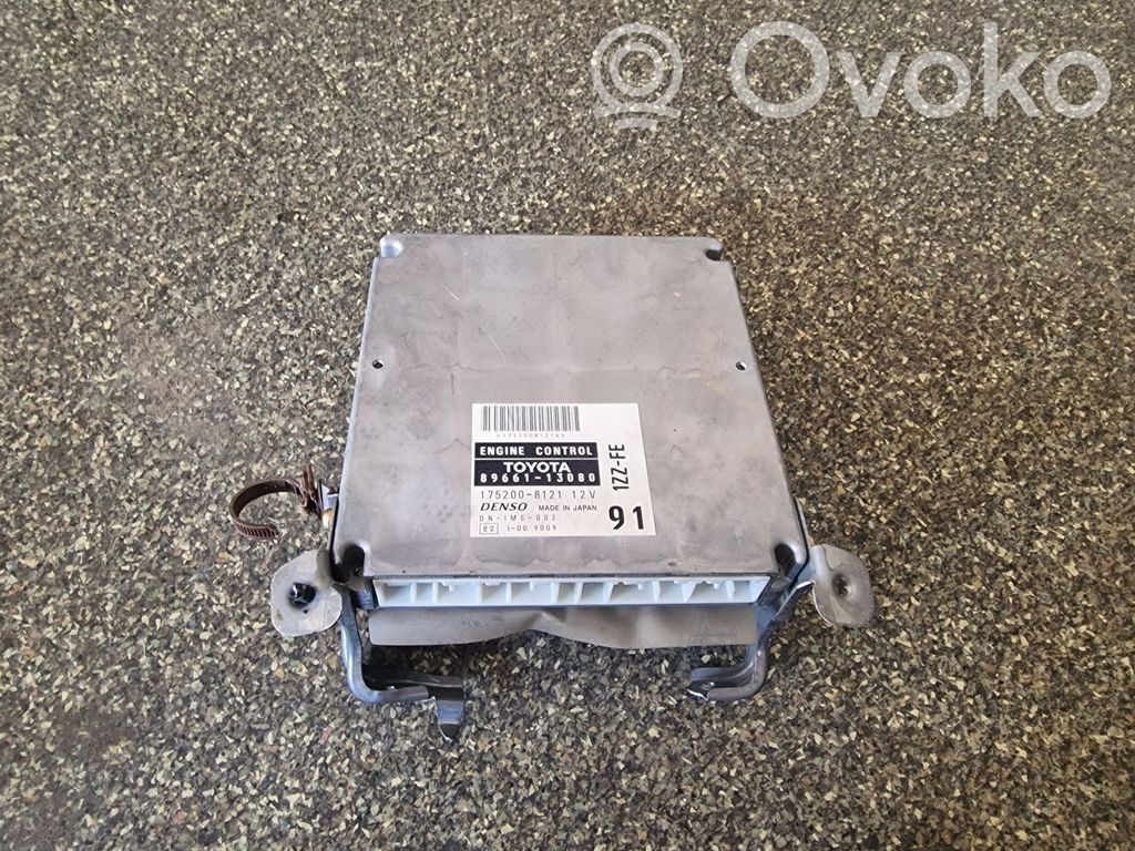 Toyota Corolla Verso E121 Engine control unit/module 