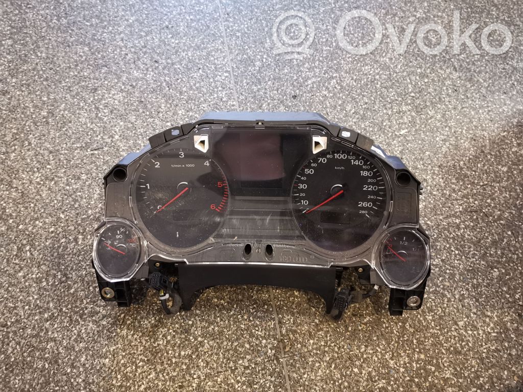 Audi A8 S8 D3 4E Speedometer (instrument cluster) 