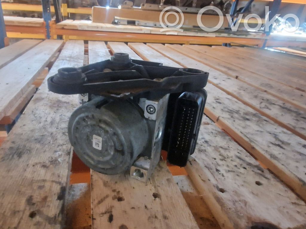 Volkswagen Touran III Bomba de ABS 