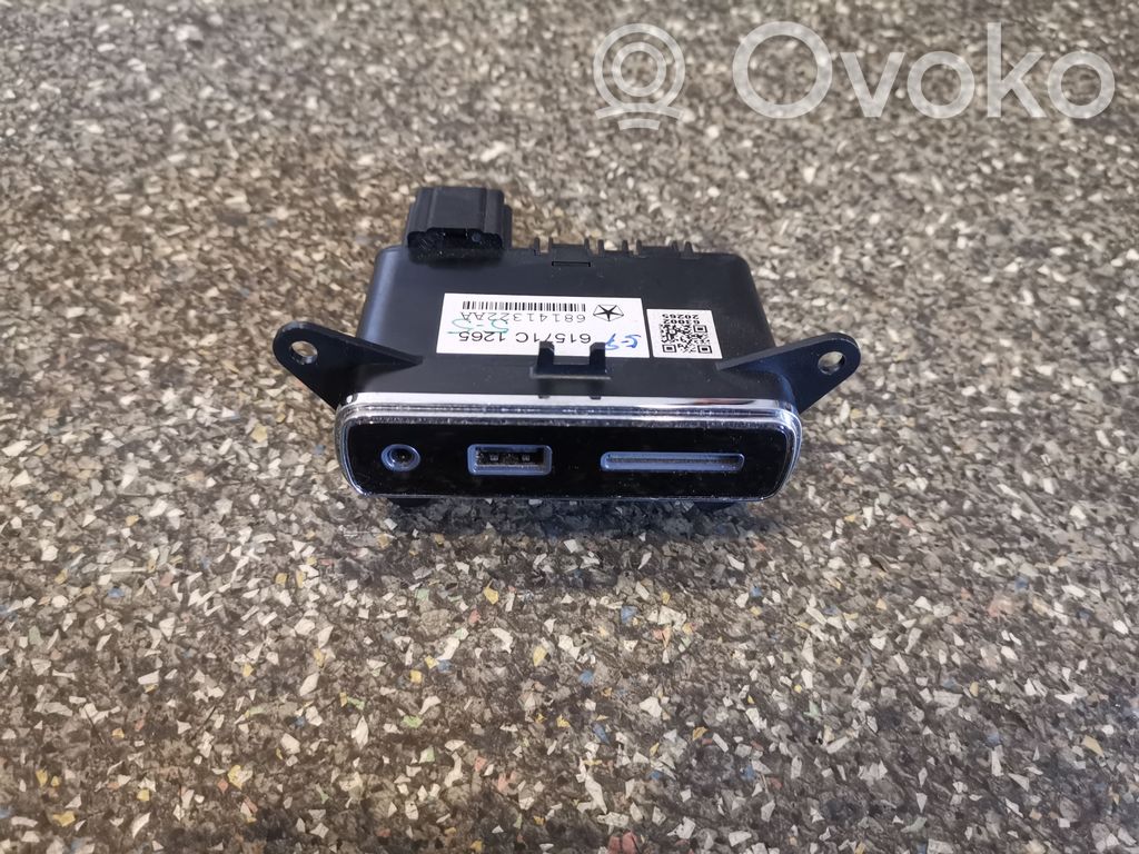 Dodge Durango III USB socket connector 