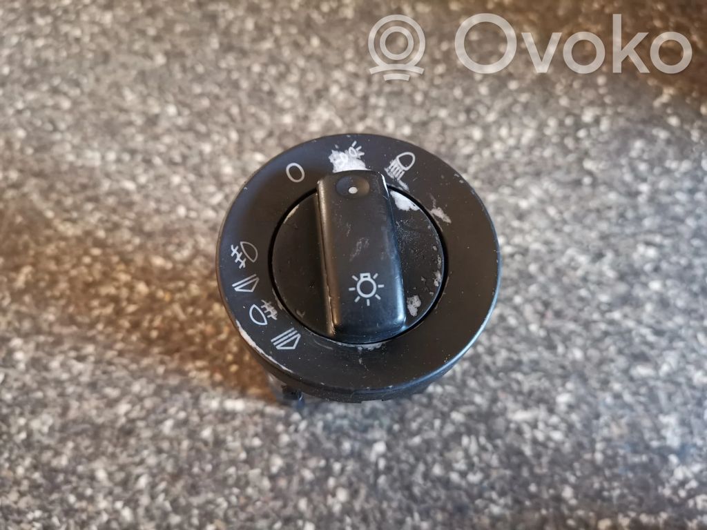 Audi A4 S4 B7 8E 8H Light switch 