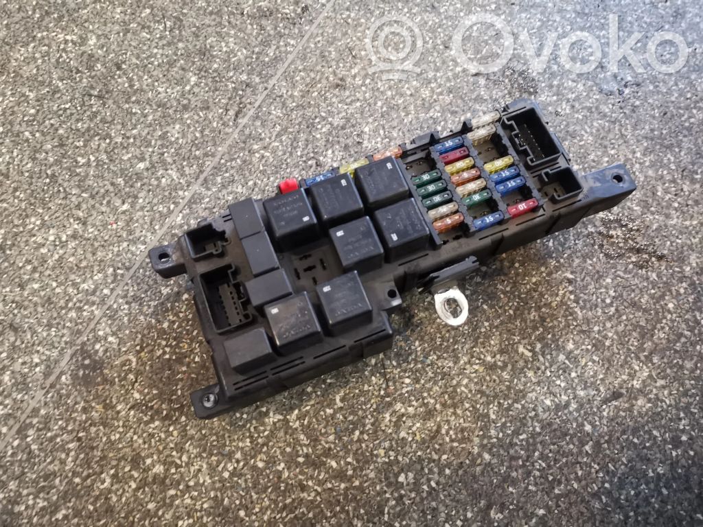 Módulo de fusible   9452993