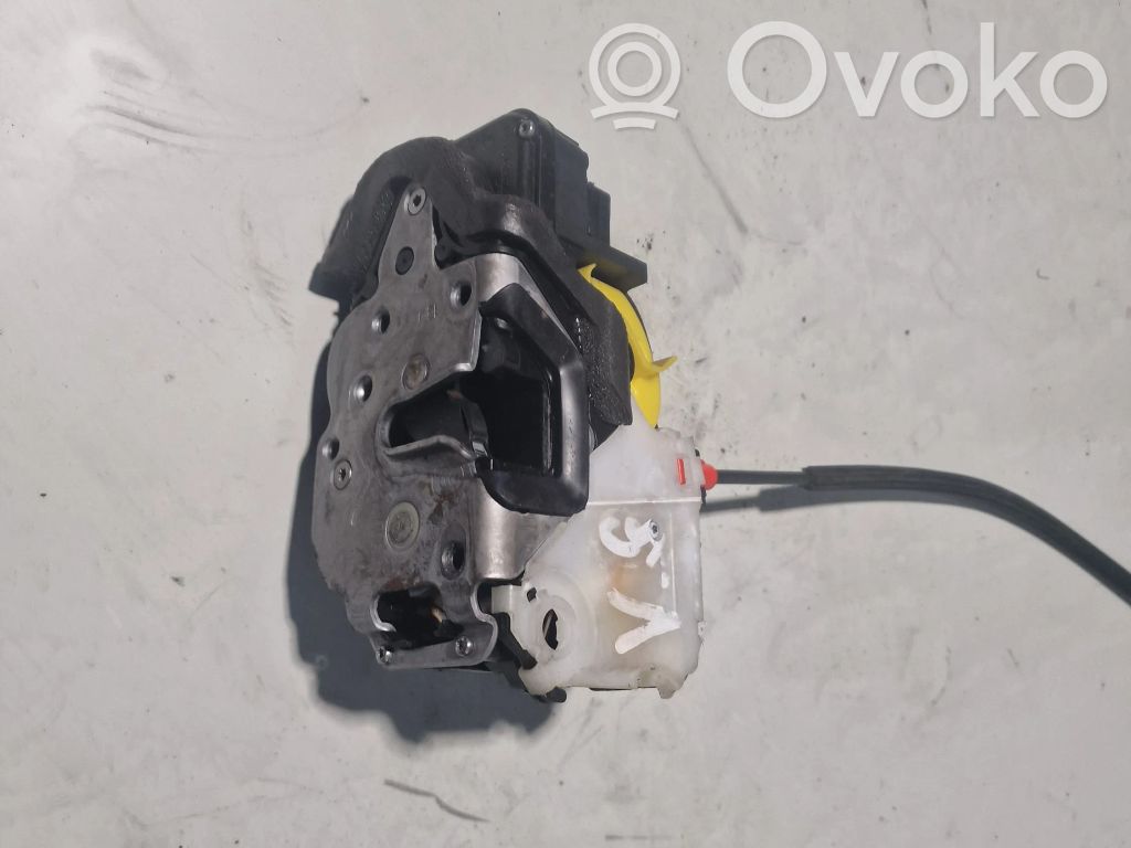 Buick Encore I Rear door lock 