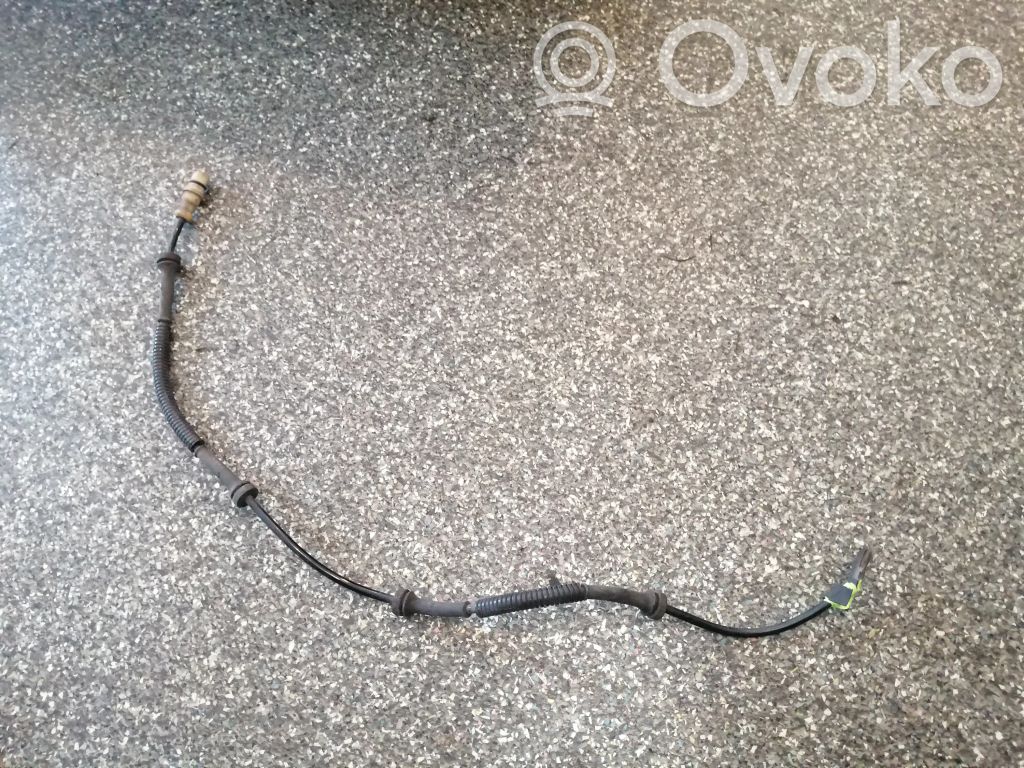 Renault Trafic II (X83) ABS Sensor 