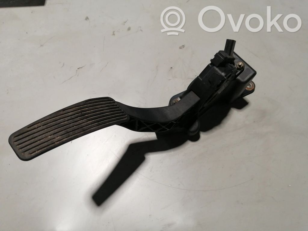 Chrysler 300 - 300C Accelerator throttle pedal 