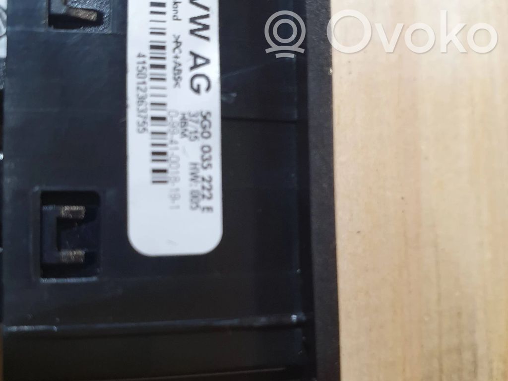 Volkswagen Golf VII Enchufe conector USB 