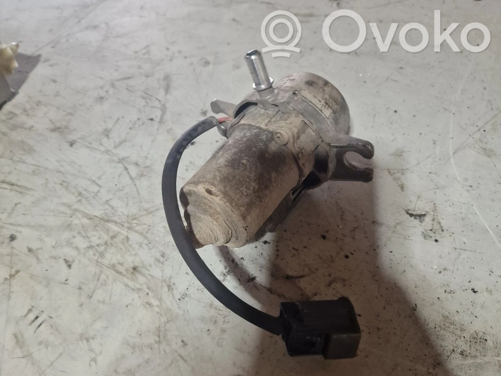 Volvo S60 Secondary air pump 