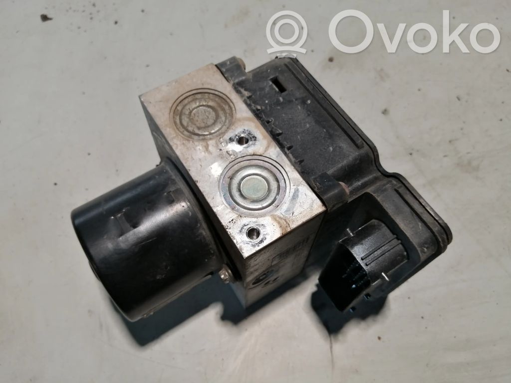 Opel Insignia A ABS Blokas 