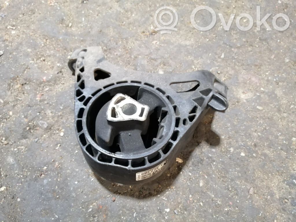 Engine mount bracket   13227769