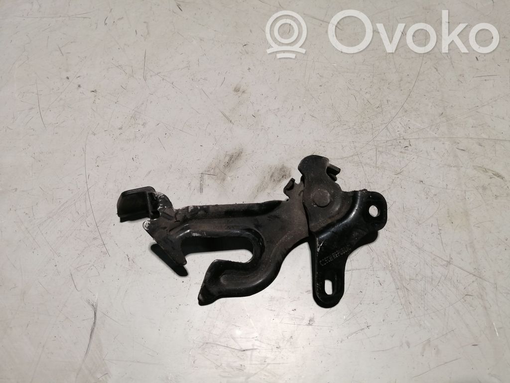 Volvo S60 Engine bonnet (hood) release handle 