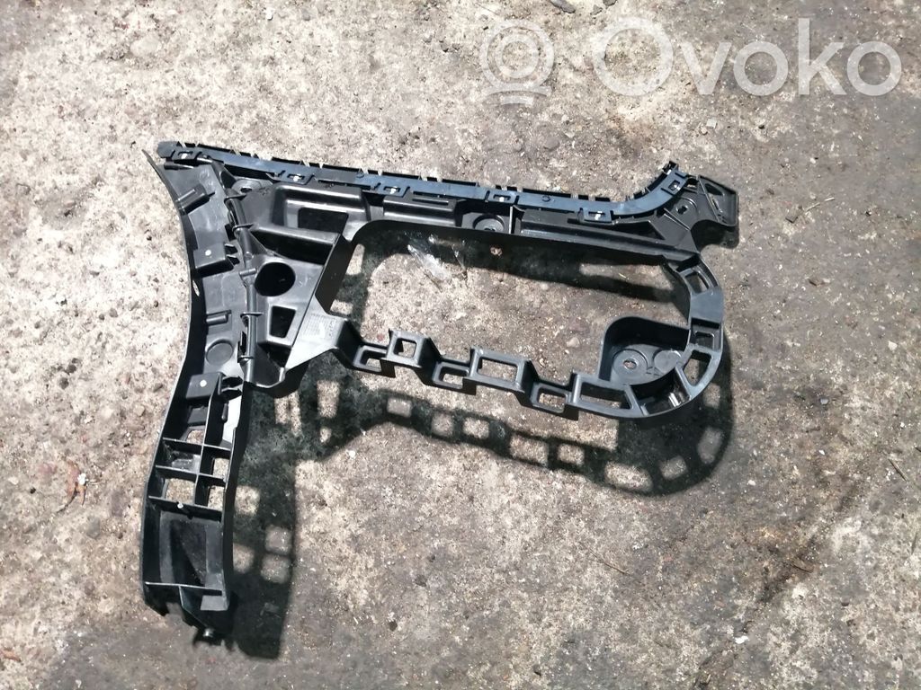 Volkswagen PASSAT CC Uchwyt / Mocowanie zderzaka tylnego 