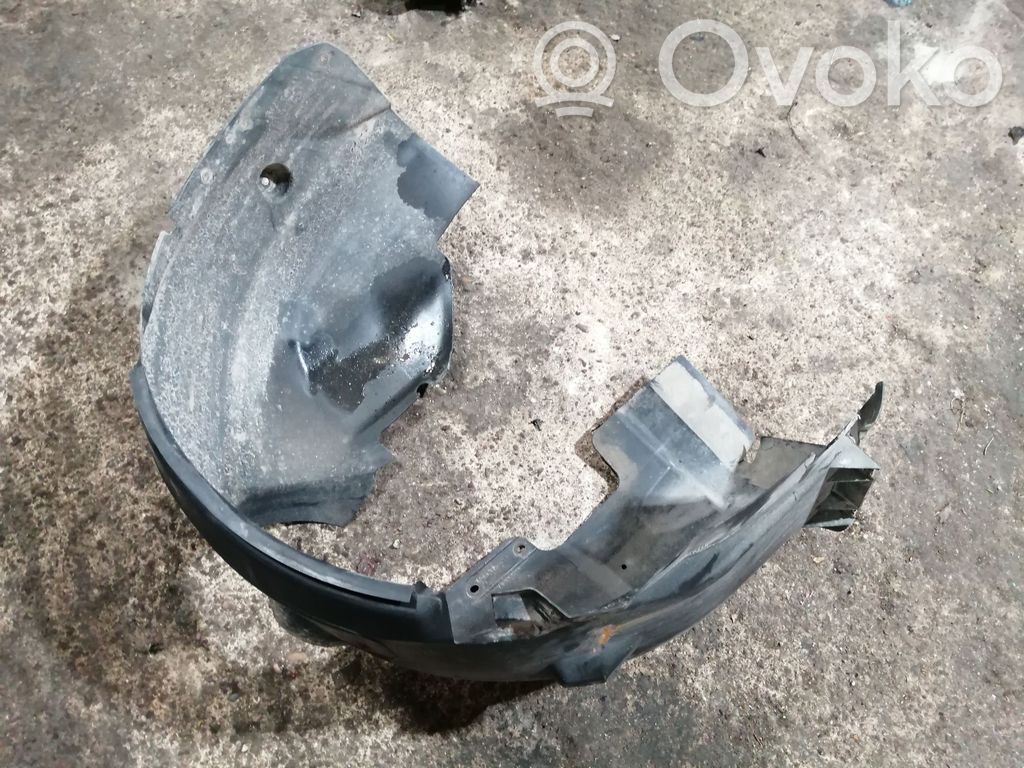 Ford Focus Apakšspārns 