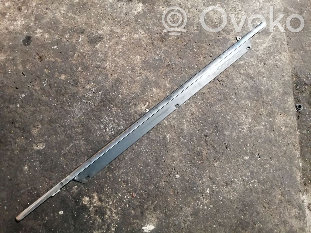 Audi Q7 4L Ornament geam ușă față 