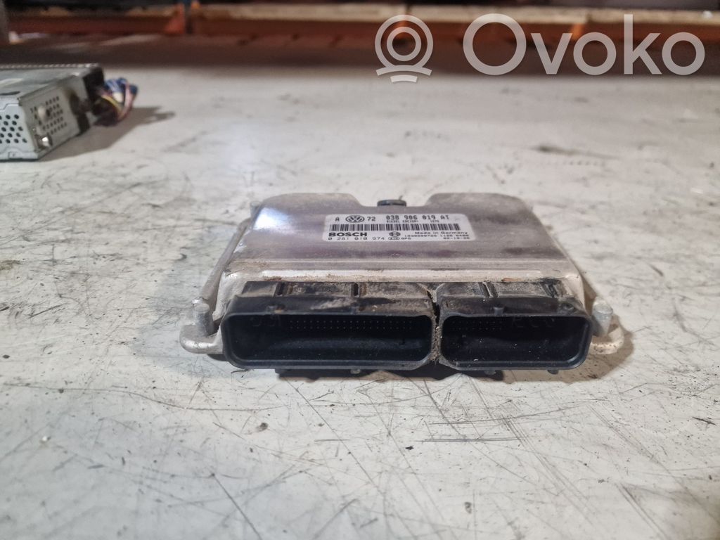 Volkswagen Golf IV Engine control unit/module 
