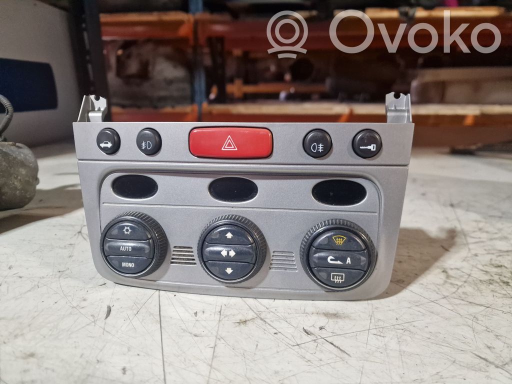Alfa Romeo 147 Climate control unit 