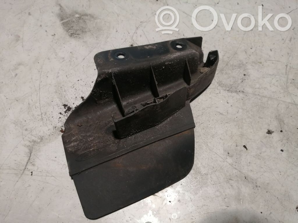 Ford B-MAX Guardabarro trasero 