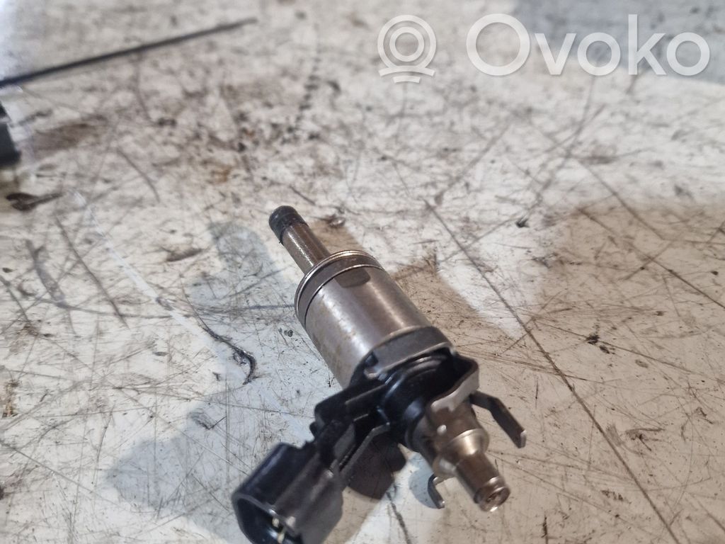 Ford Ecosport Fuel injector 