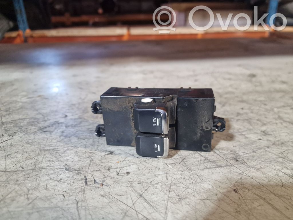 KIA Ceed Electric window control switch 