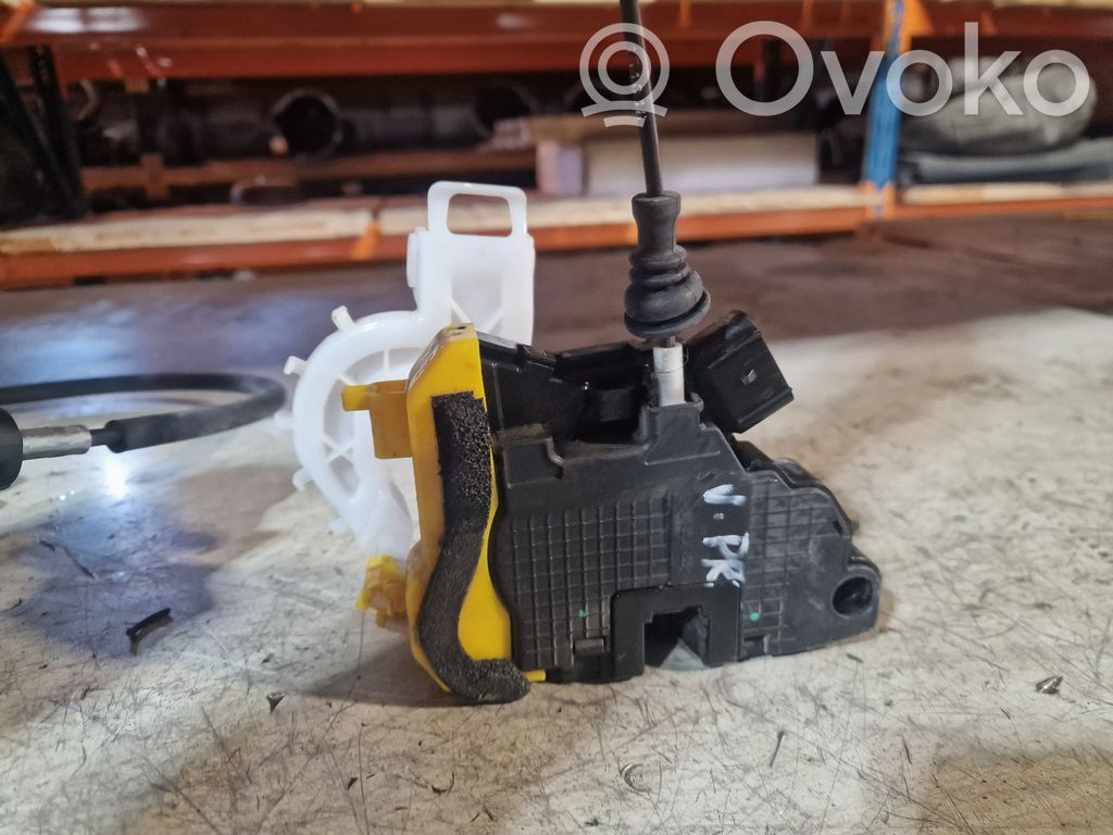 KIA Ceed Front door lock 