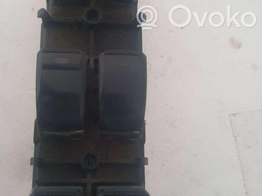Toyota Corolla Verso E121 Przyciski szyb 