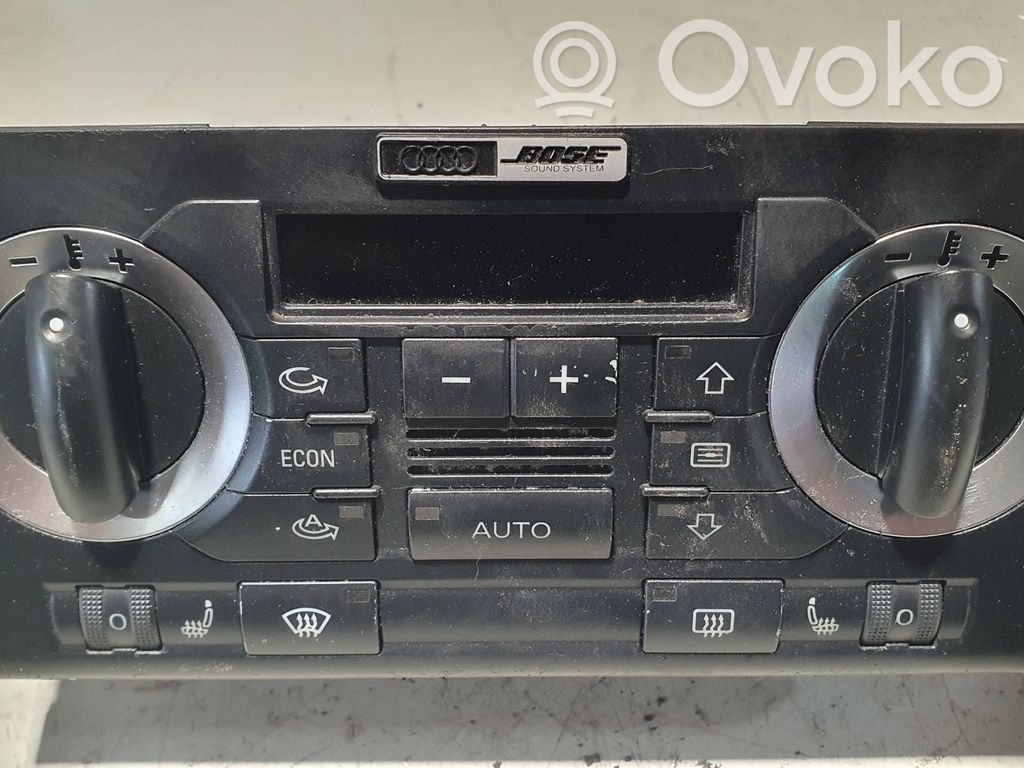 Audi A3 S3 8P Climate control unit 