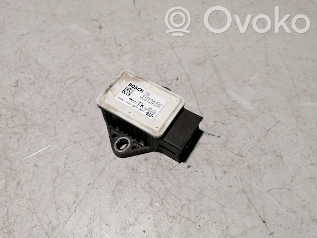 Honda CR-V ESP acceleration yaw rate sensor 