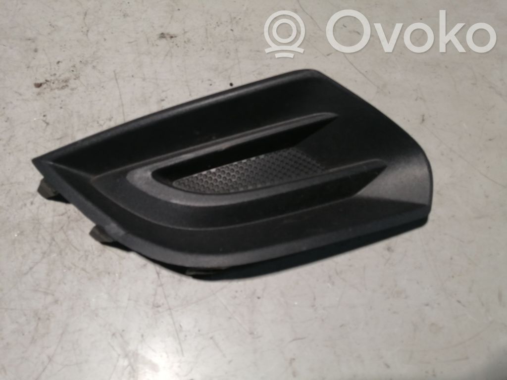 Opel Corsa E Apakšējais režģis (trīsdaļīgs) 