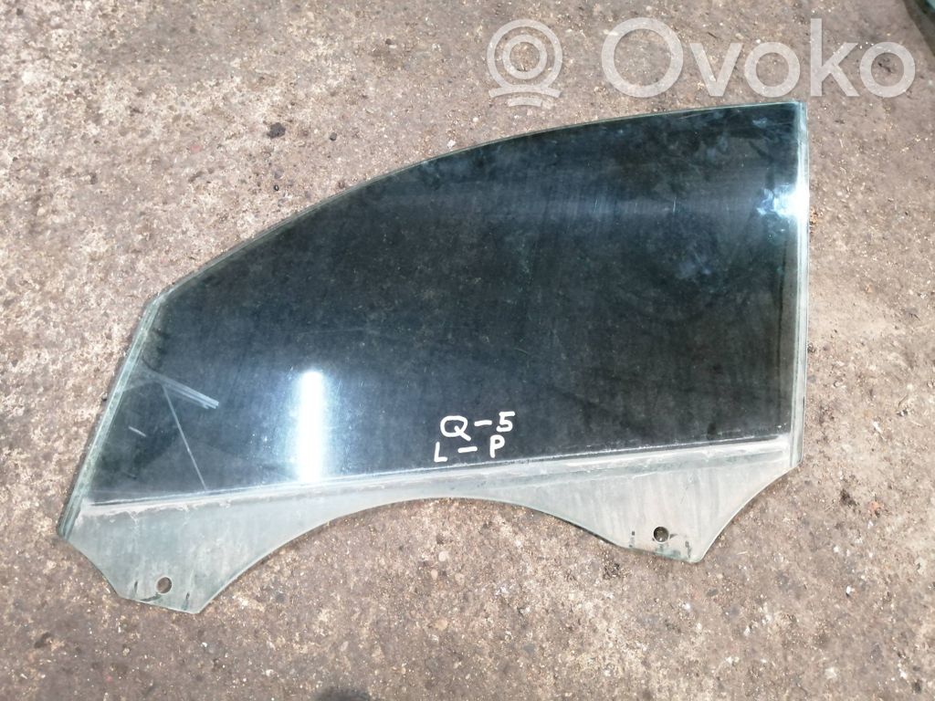 Audi Q5 SQ5 8R Front door window glass four-door