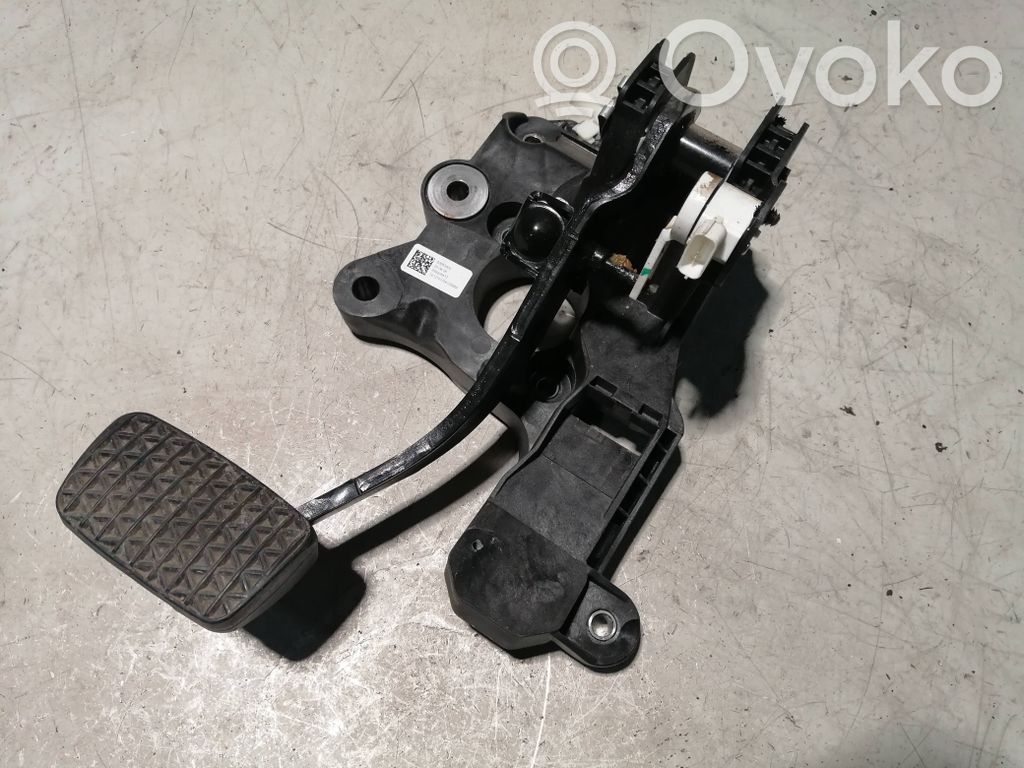 Buick Encore GX I Pedal de freno 