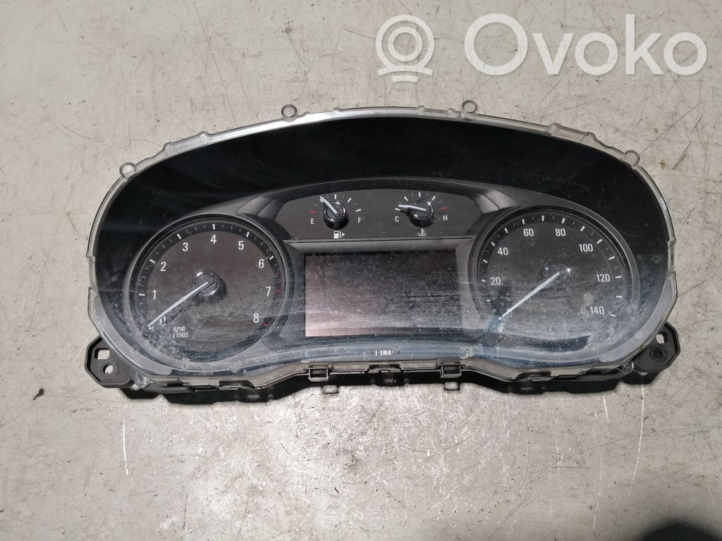 Buick Encore I Vitezometru (grup de instrumente) 