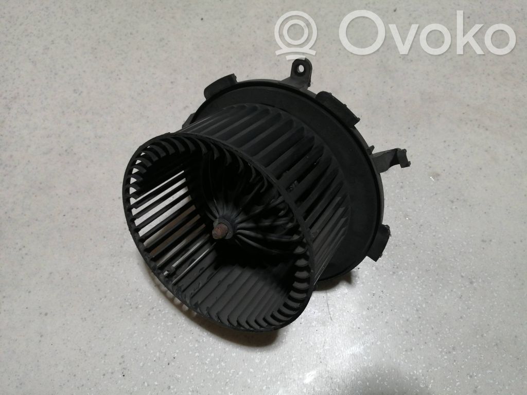Opel Zafira B Pulseur d'air habitacle 