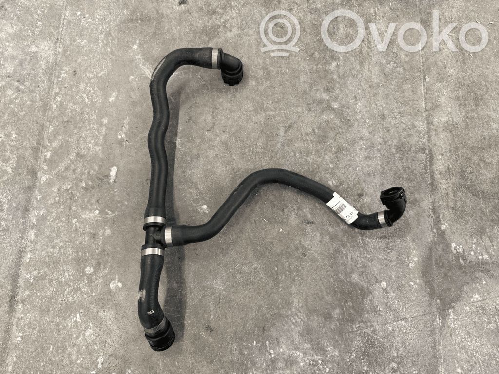 BMW 6 F06 Gran coupe Tubo flessibile del liquido di raffreddamento del motore 