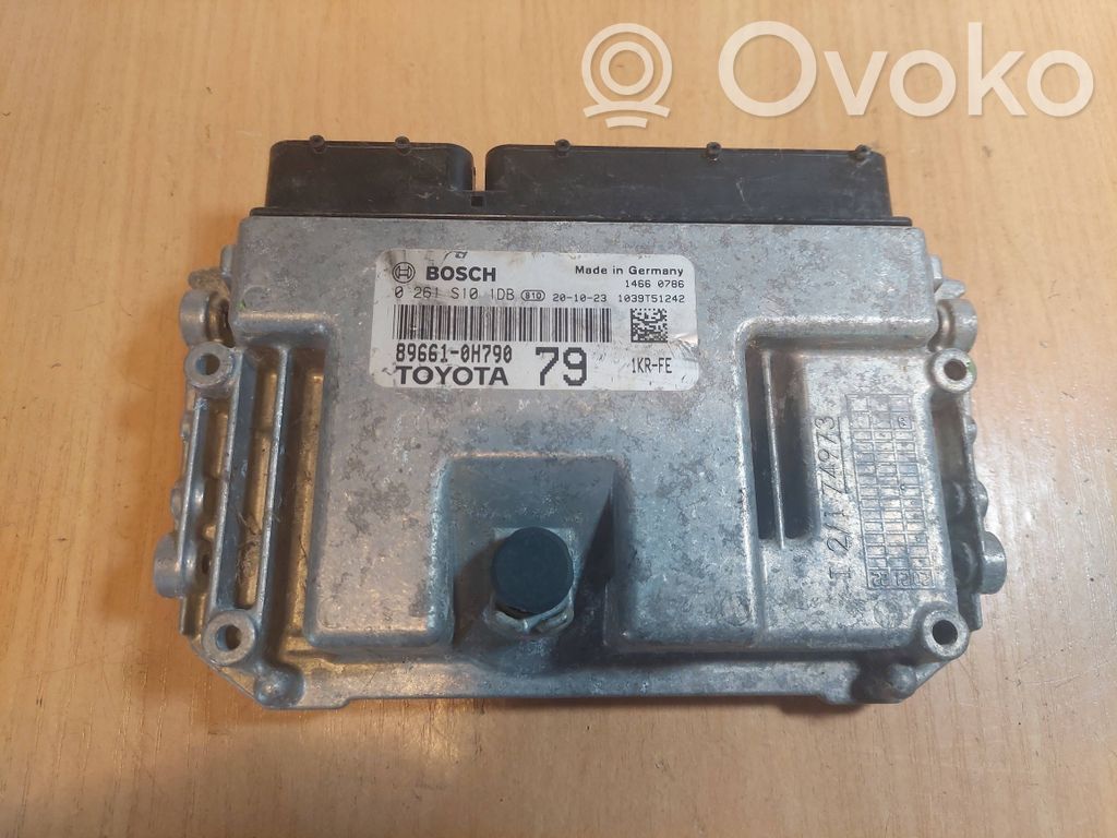 Toyota Aygo AB40 Engine control unit/module ECU 