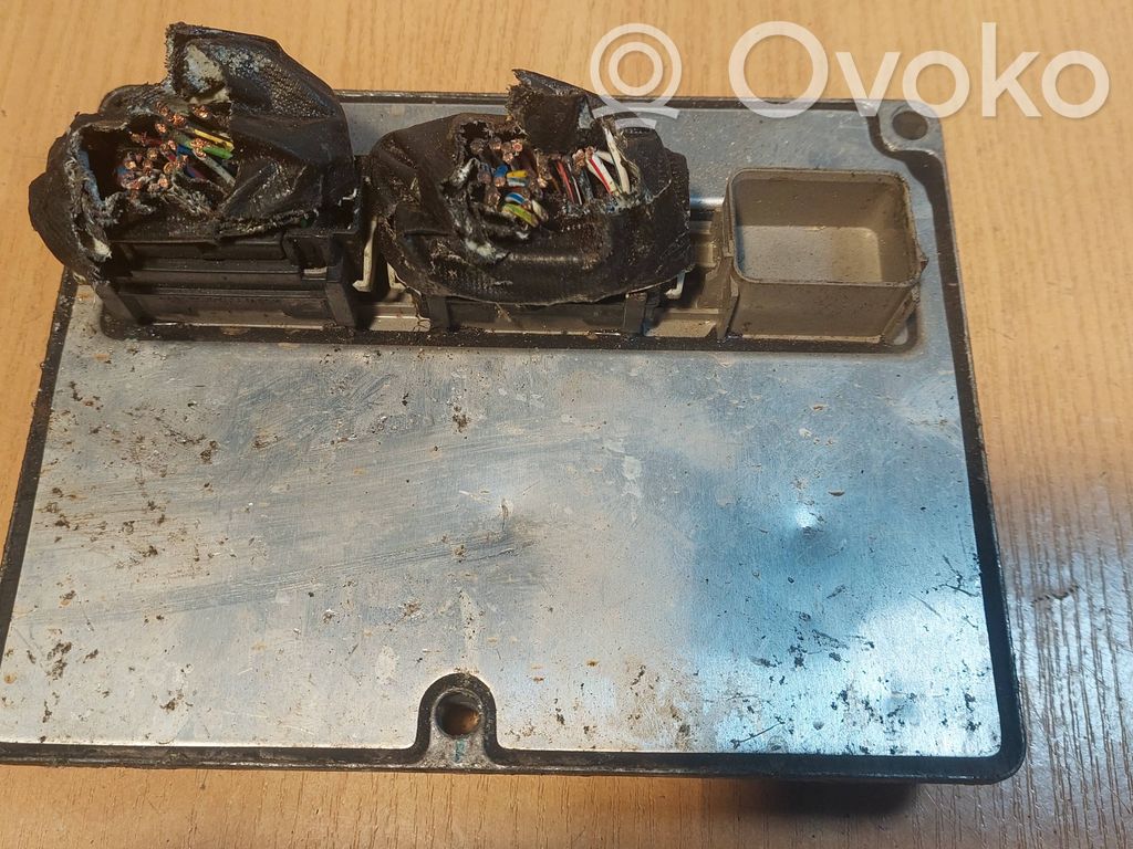 Ford Focus Komputer / Sterownik ECU silnika 