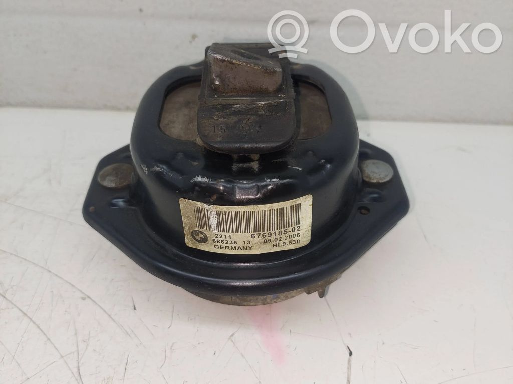 BMW 7 E65 E66 Engine mount bracket 