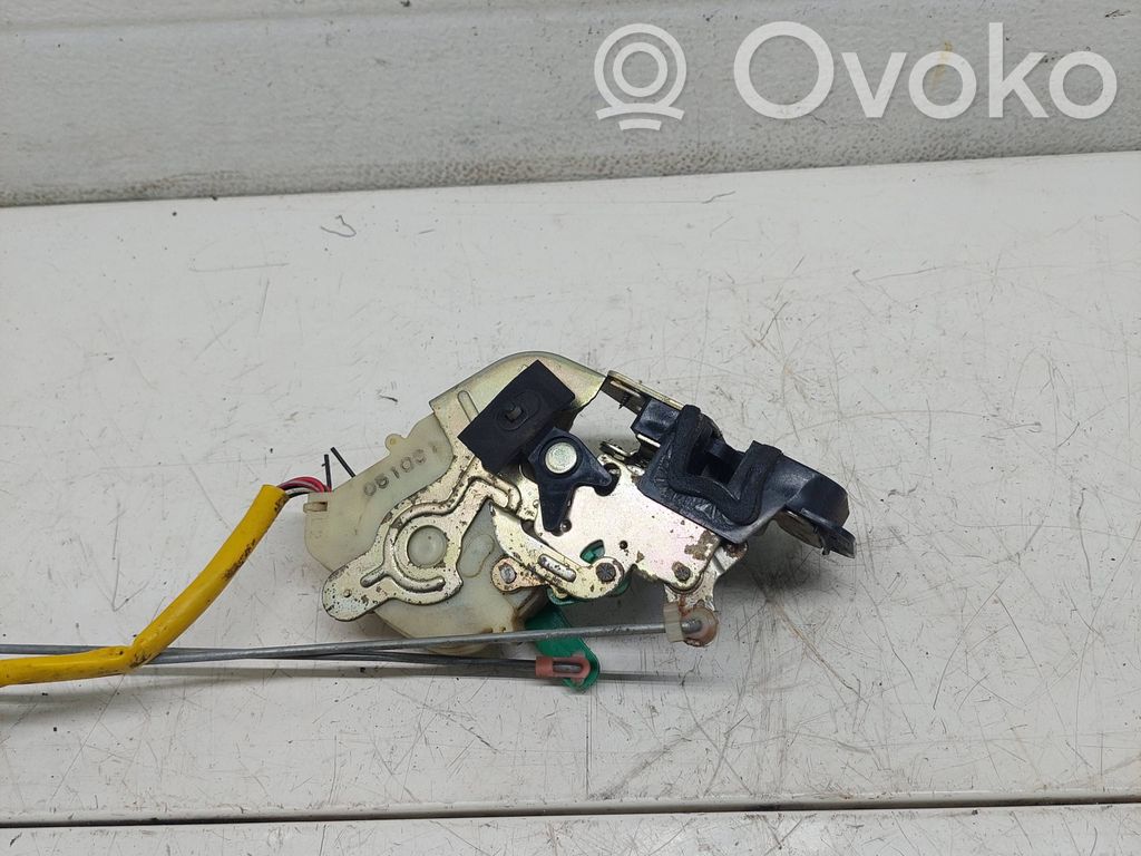 KIA Sorento Zamek drzwi przednich 