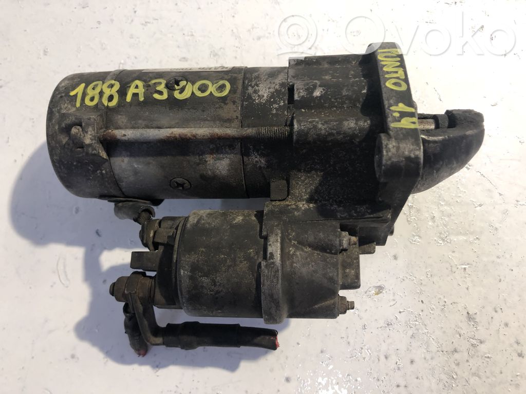 Fiat Punto (188) Starteris 