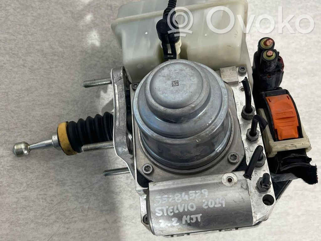 Alfa Romeo Stelvio Pompă ABS 