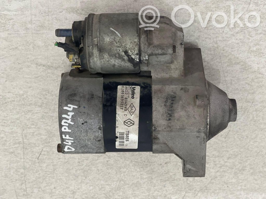 Renault Clio III Starter motor 