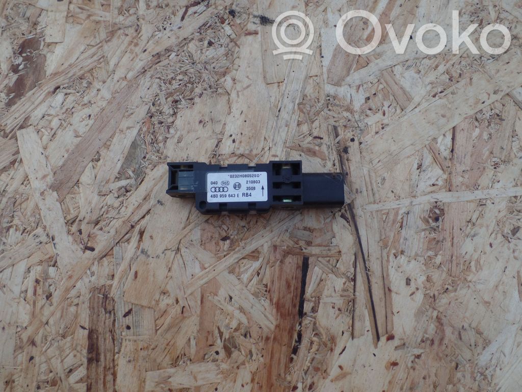 Audi A6 S6 C5 4B Sensor impacto/accidente para activar Airbag 