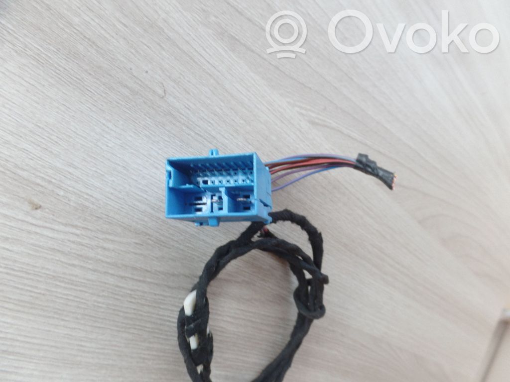Otros cableados   4B0972575