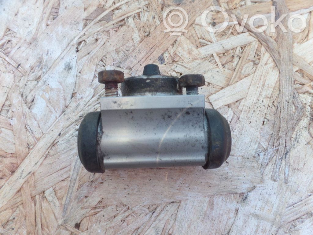 Opel Corsa D Takajarrusylinteri 