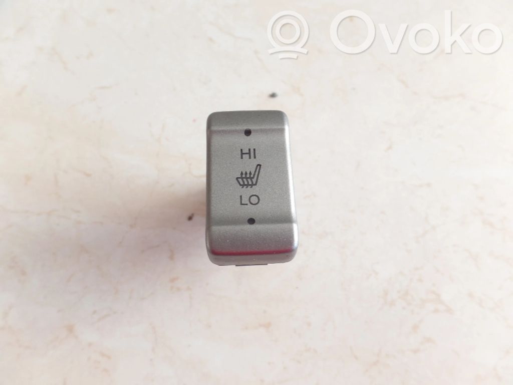 Interruptor de calefacción del asiento   M26306A,M22832