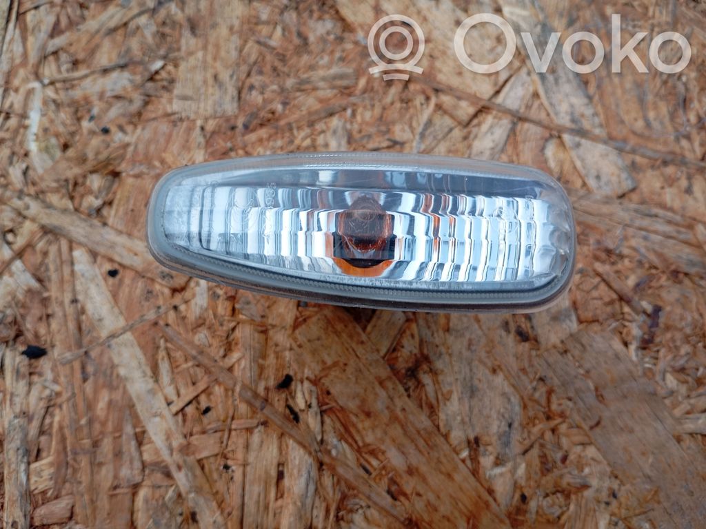 Hyundai i30 Front fender indicator light 