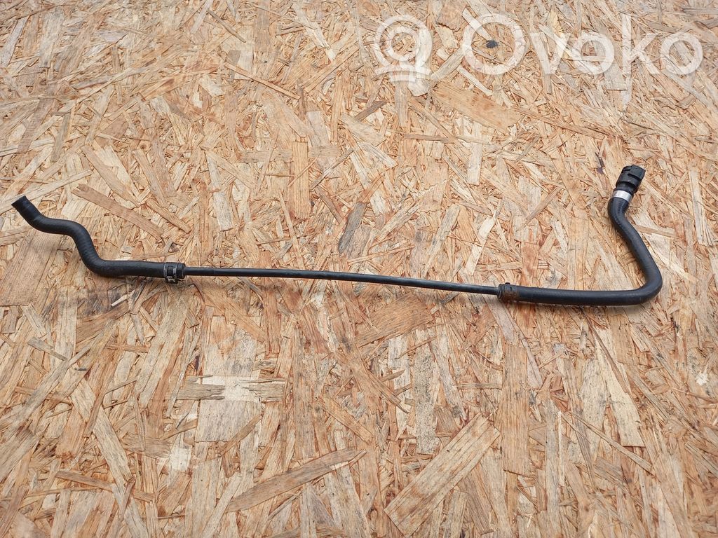 BMW 1 E81 E87 Engine coolant pipe/hose 
