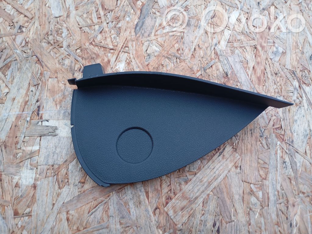 BMW 1 E81 E87 Dashboard side end trim 