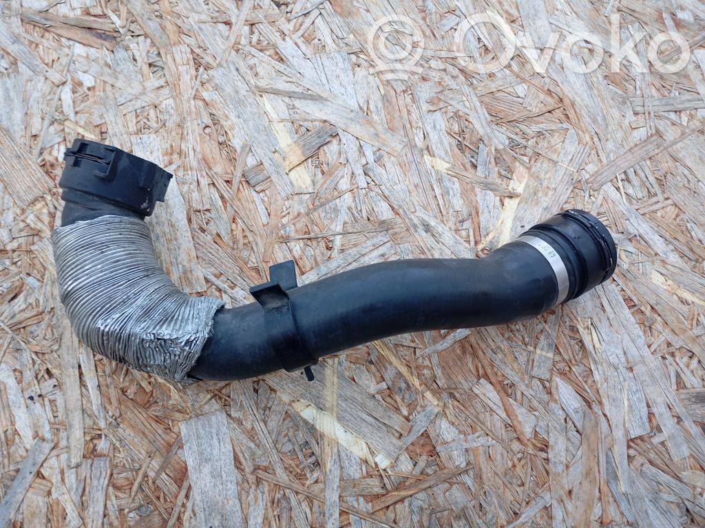 BMW 1 E81 E87 Engine coolant pipe/hose 