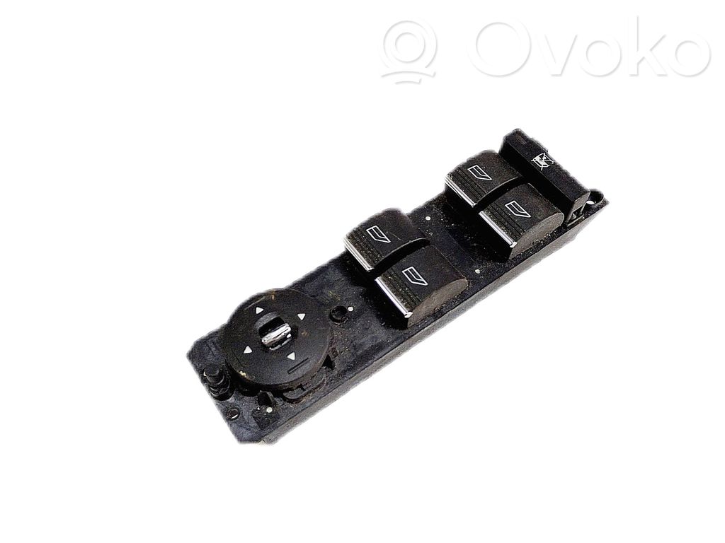 Interruptor del elevalunas eléctrico   AM5T14A132CA